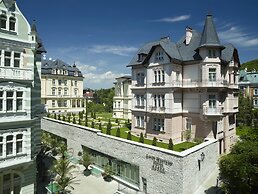 Savoy Westend Hotel