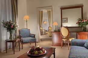 Savoy Westend Hotel