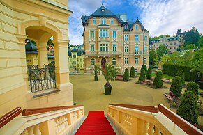 Savoy Westend Hotel