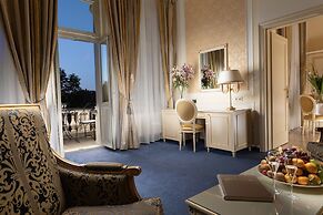 Savoy Westend Hotel
