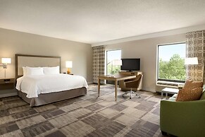 Hampton Inn & Suites Largo