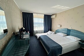 Turnu Severin Continental Hotel