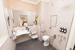 Melia Recoleta Plaza