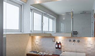 Melia Recoleta Plaza