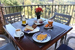 Hotel Los Jarales
