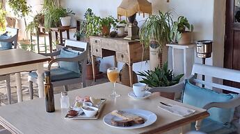 Hotel Los Jarales
