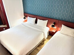 Kyriad Bordeaux- Lormont