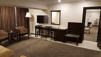 Grand Mir Hotel