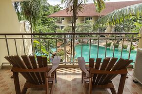 Bella Villa Cabana