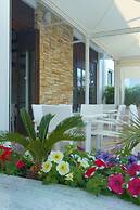 Senator Hotel Apartments - Adults Only