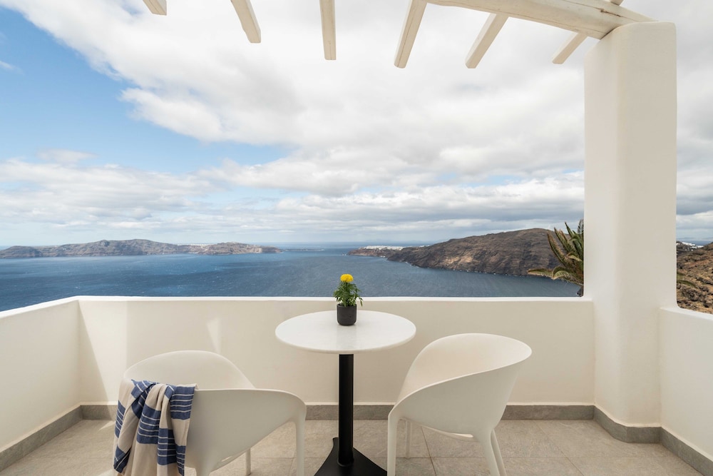 Rocabella Santorini Hotel & SPA