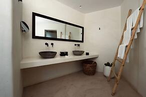 Rocabella Santorini Hotel & SPA