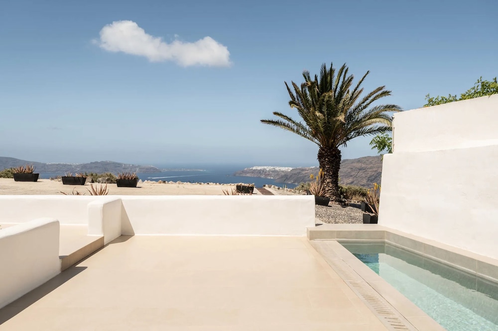 Rocabella Santorini Hotel & SPA