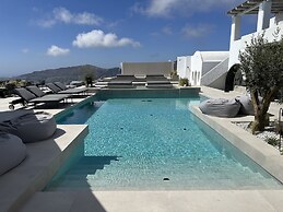 Rocabella Santorini Hotel & SPA