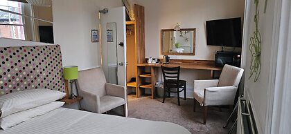 The Edward Hotel