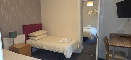 The Edward Hotel