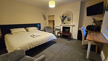 The Edward Hotel