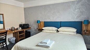 The Edward Hotel