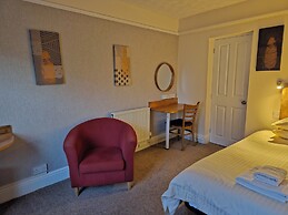 The Edward Hotel