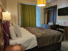 Chelsea House Hotel