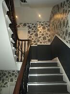 Chelsea House Hotel