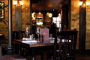 Crown Hotel