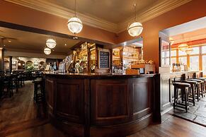 Crown Hotel