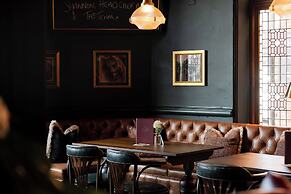 Crown Hotel