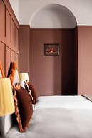 Crown Hotel