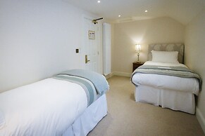 The Falcon Hotel