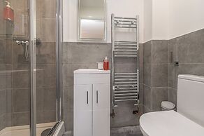 Ascot Grange Hotel & Apartments