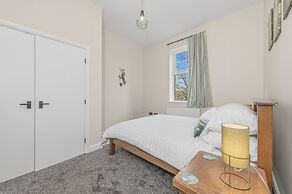 Ascot Grange Hotel & Apartments
