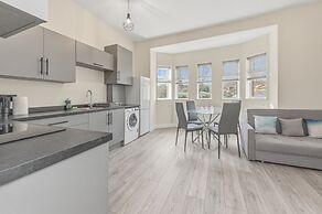 Ascot Grange Hotel & Apartments