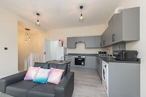 Ascot Grange Hotel & Apartments