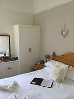 Newburgh Guesthouse