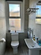 Bentley Lodge Guest House
