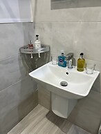 Bentley Lodge Guest House