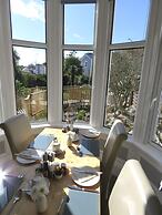 Bentley Lodge Guest House