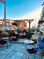 Danescourt Hotel