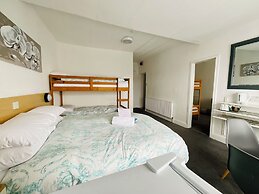 Danescourt Hotel