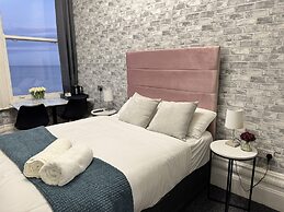 Marine Parade Hotel