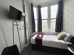 Marine Parade Hotel