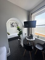 Marine Parade Hotel