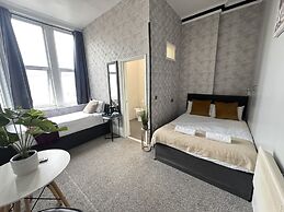 Marine Parade Hotel