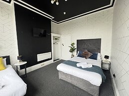 Marine Parade Hotel