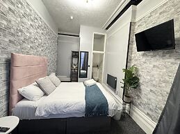 Marine Parade Hotel