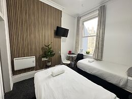 Marine Parade Hotel