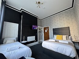 Marine Parade Hotel