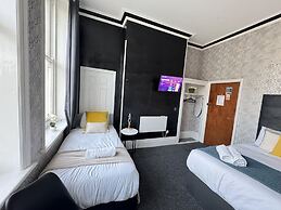 Marine Parade Hotel
