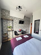 Marine Parade Hotel